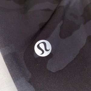 lululemon camo align biker shorts 8"